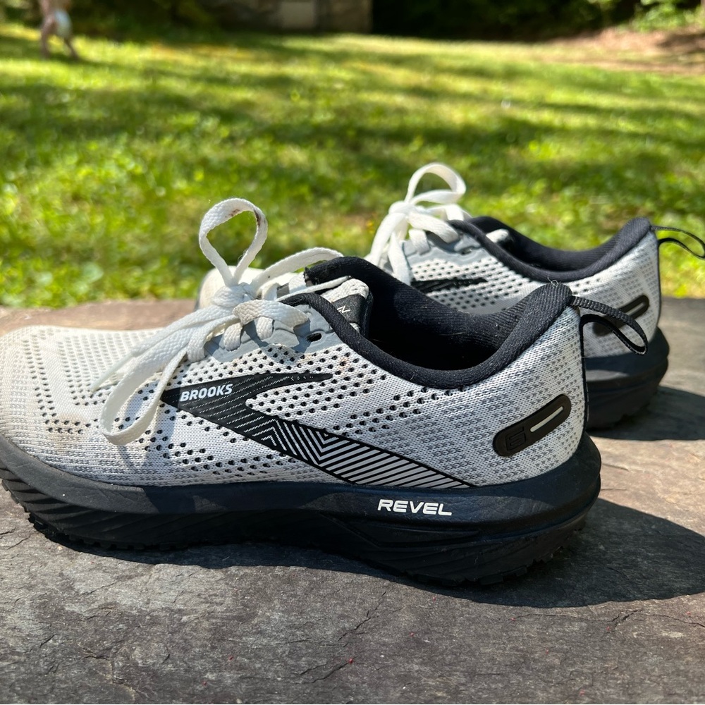 Brooks women’s revel running shoe
